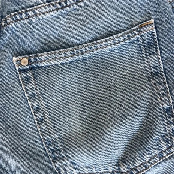 &Denim 90’s style light blue straight leg y2k Women’s Jeans sz 4 light wash - Picture 3 of 6